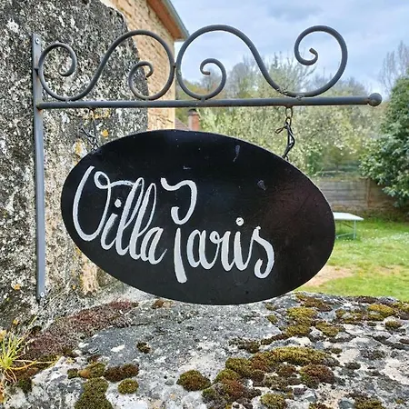 Nyaraló Paris