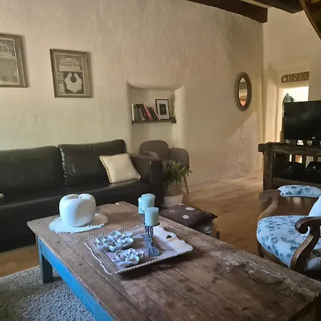 Paris Prats-du-Périgord