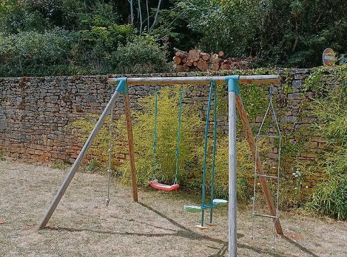 Paris Prats-du-Périgord