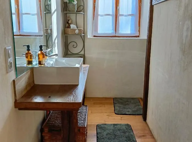 Paris * Prats-du-Périgord